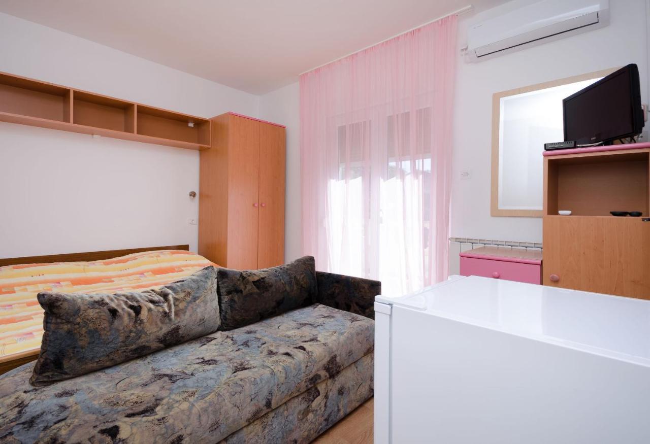 Rooms Lili Palit Экстерьер фото